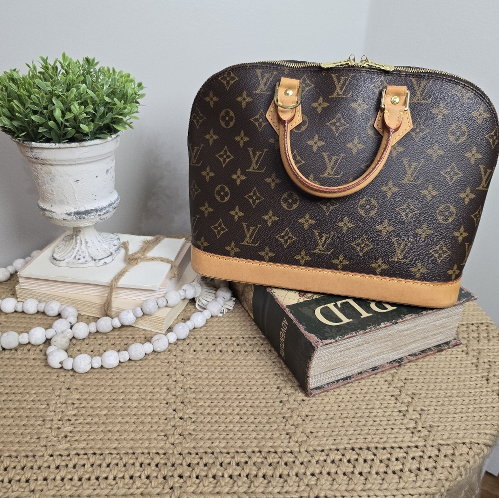 Louis Vuitton Alma